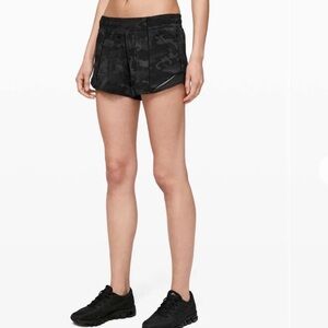 Lululemon Hotty Hot Short II *Long 4" Incognito Camo Multi Grey / Black